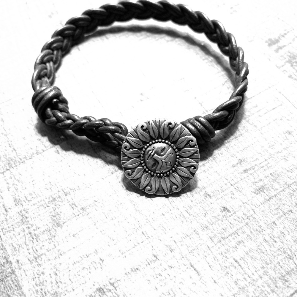 James Avery retired leather and sun clasp bracelet